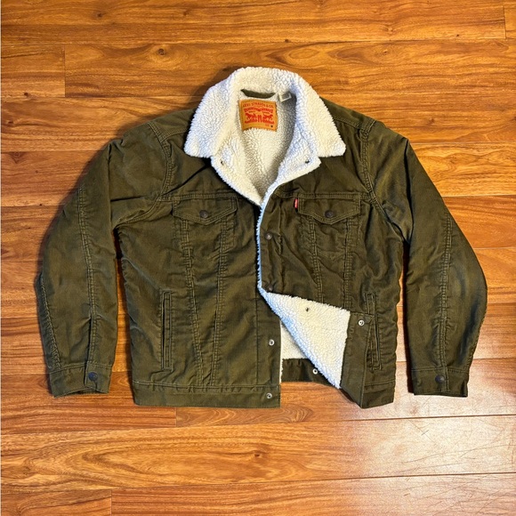 Levi's Other - Levi’s Corduroy Sherpa Lined Jacket